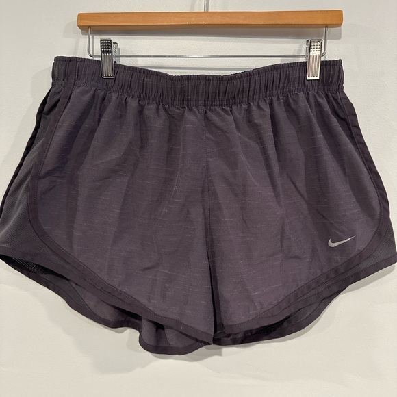 Nike Dri-FIT Tempo Running Shorts Women’s Size XL Gray - Picture 1 of 3